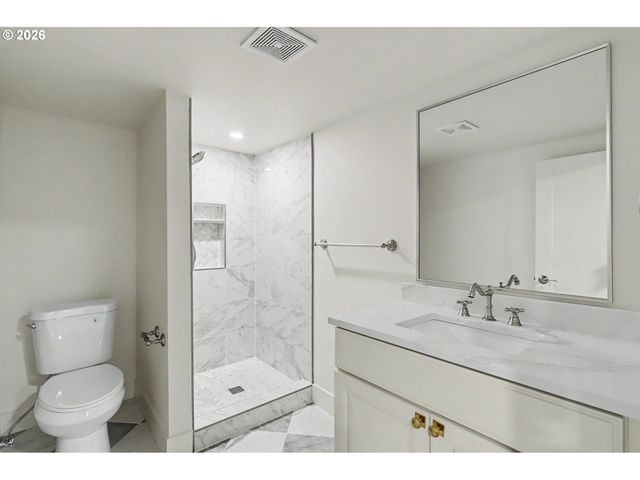4845 Ne 10TH Ave, Portland, OR 97211