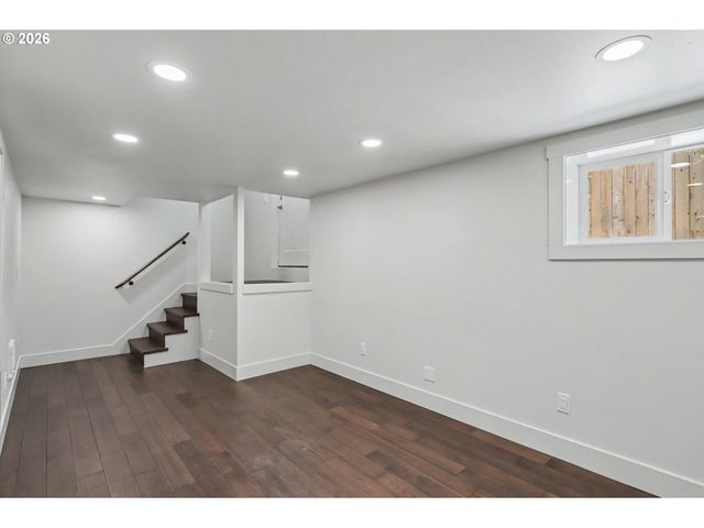4845 Ne 10TH Ave, Portland, OR 97211