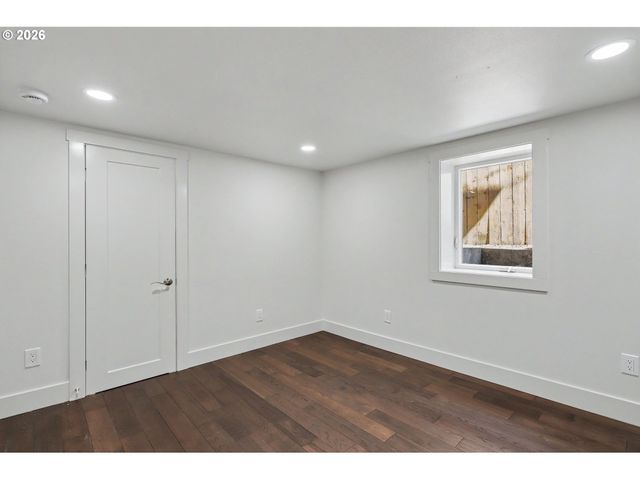 4845 Ne 10TH Ave, Portland, OR 97211