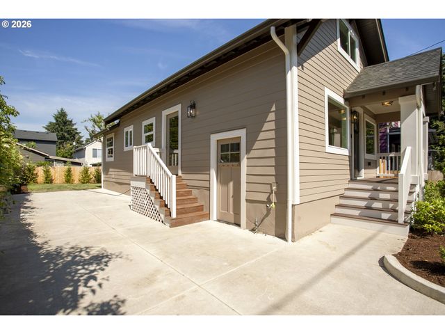 4845 Ne 10TH Ave, Portland, OR 97211