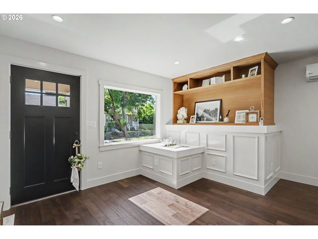 4845 Ne 10TH Ave, Portland, OR 97211