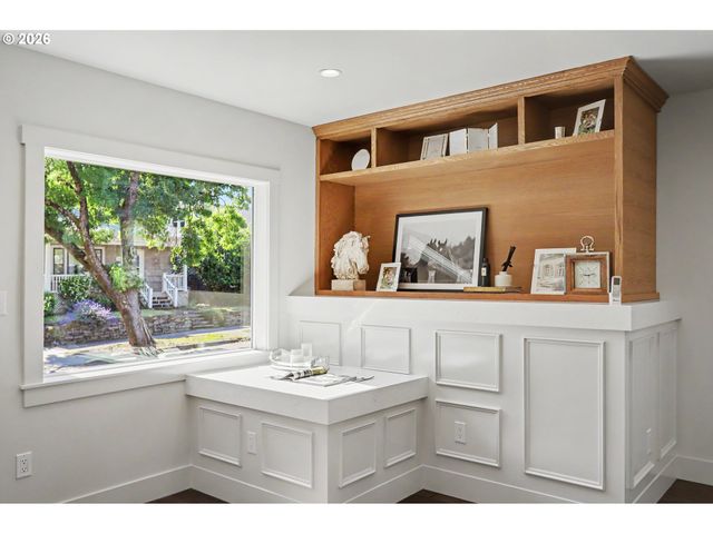 4845 Ne 10TH Ave, Portland, OR 97211