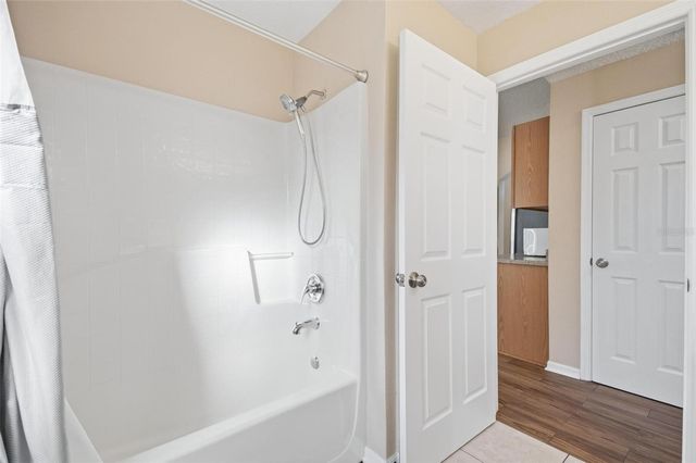 4 RED OAK PLACE, Palm Coast, FL 32164