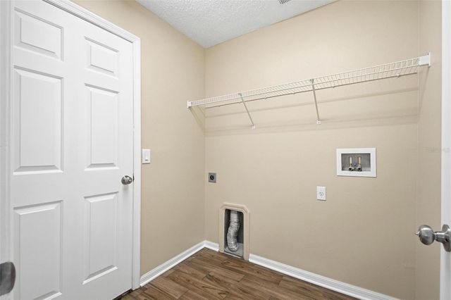 4 RED OAK PLACE, Palm Coast, FL 32164