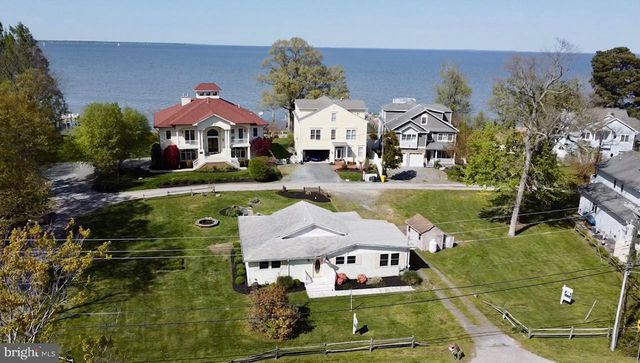 802 WALNUT AVE, North Beach, MD 20714