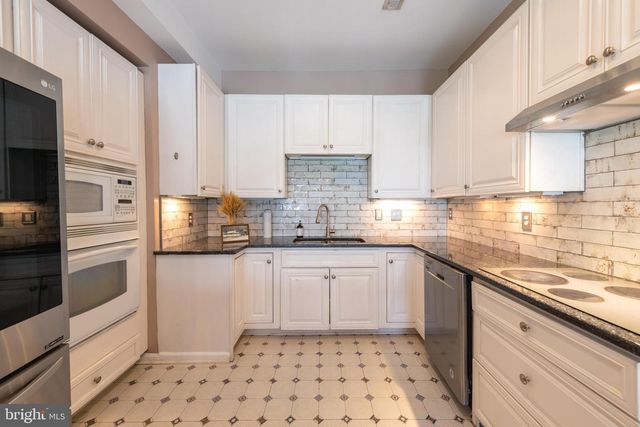 802 WALNUT AVE, North Beach, MD 20714