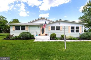 802 WALNUT AVE, North Beach, MD 20714