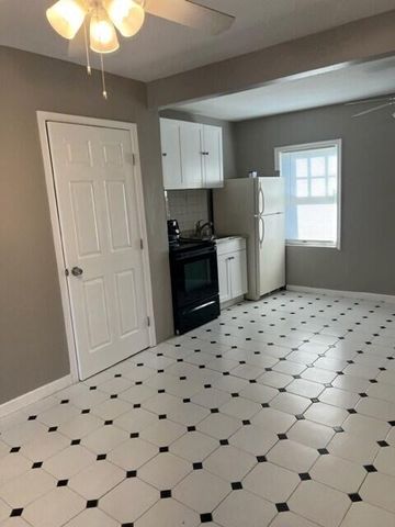 717 8th Avenue N, Lake Worth Beach, FL 33460