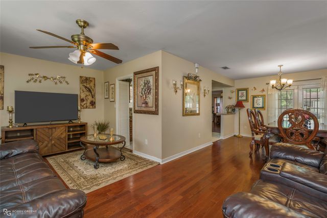 246 Brookbriar Drive, Shreveport, LA 71107