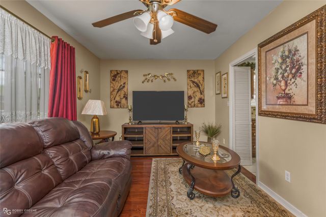 246 Brookbriar Drive, Shreveport, LA 71107