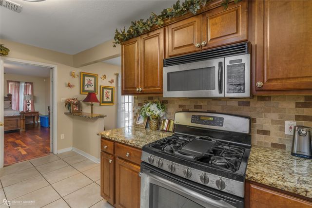 246 Brookbriar Drive, Shreveport, LA 71107