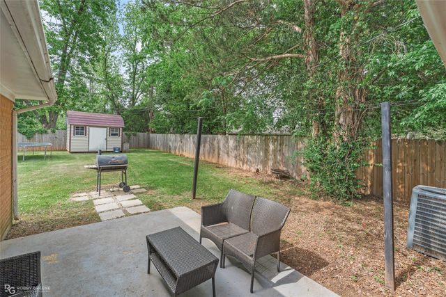 246 Brookbriar Drive, Shreveport, LA 71107