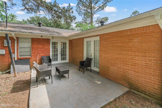 246 Brookbriar Drive, Shreveport, LA 71107