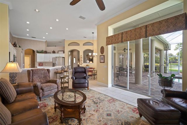 3302 CYPRESS LANDING DRIVE, Valrico, FL 33596