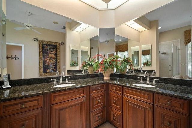 3302 CYPRESS LANDING DRIVE, Valrico, FL 33596