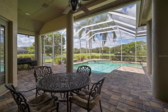 3302 CYPRESS LANDING DRIVE, Valrico, FL 33596