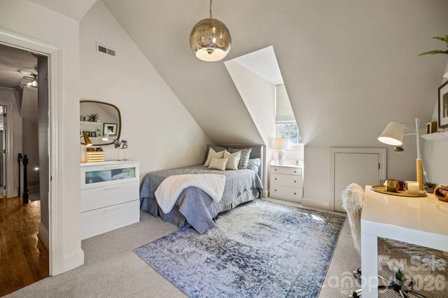 2727 Hampton Avenue, Charlotte, NC 28207