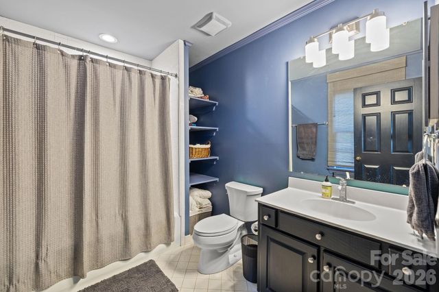 2727 Hampton Avenue, Charlotte, NC 28207