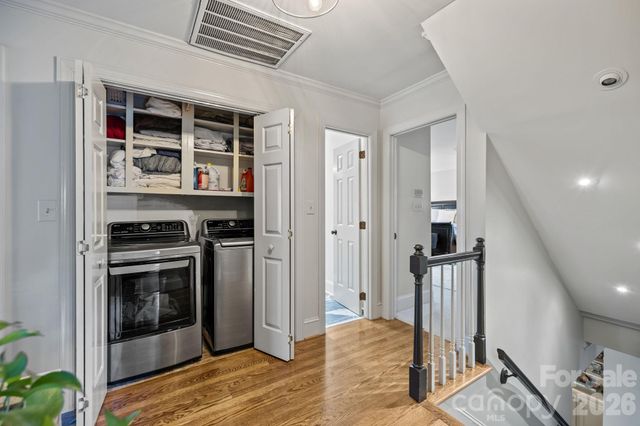 2727 Hampton Avenue, Charlotte, NC 28207