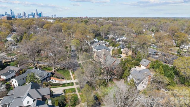 2727 Hampton Avenue, Charlotte, NC 28207
