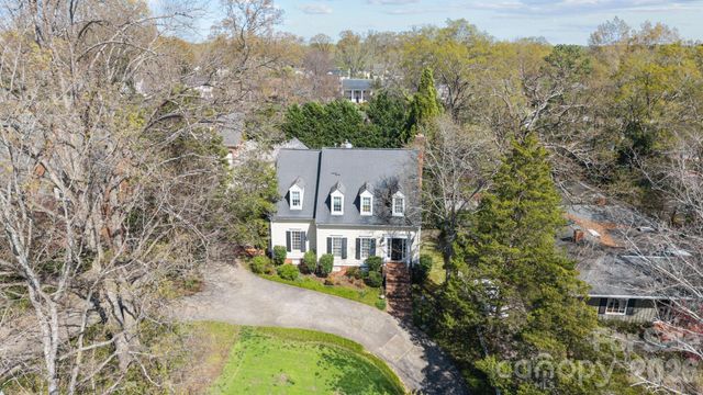 2727 Hampton Avenue, Charlotte, NC 28207