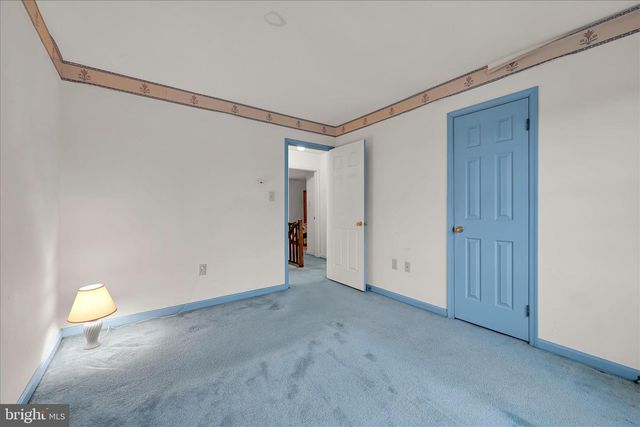 6106 SPRING KNOLL DR, Harrisburg, PA 17111