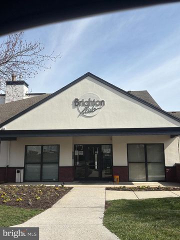 6106 SPRING KNOLL DR, Harrisburg, PA 17111