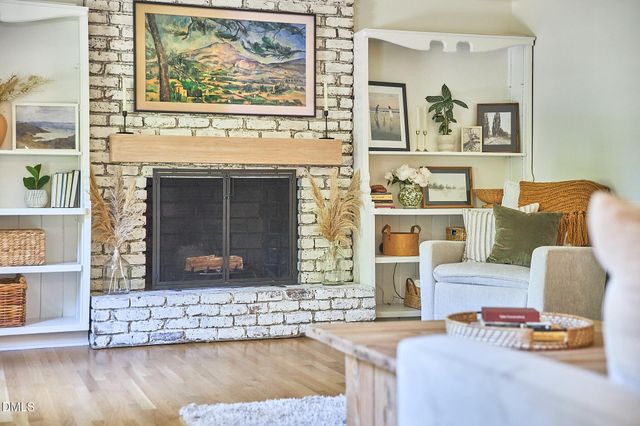 101 Bayoak Drive, Cary, NC 27513