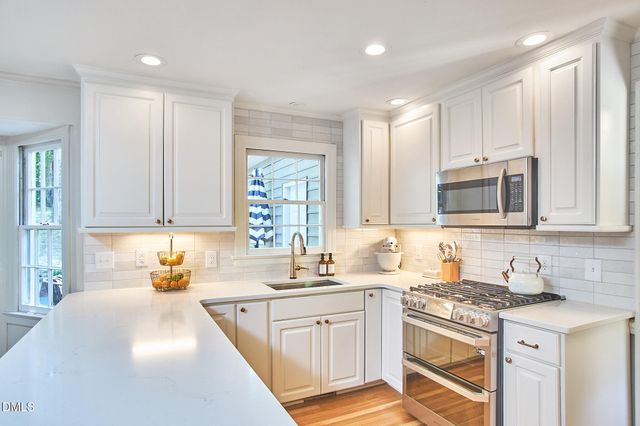 101 Bayoak Drive, Cary, NC 27513