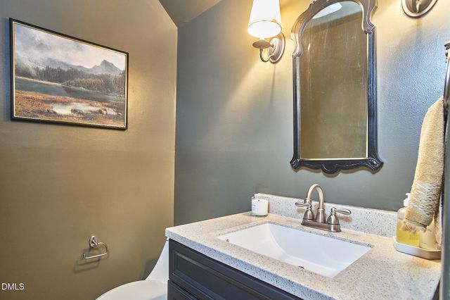 101 Bayoak Drive, Cary, NC 27513