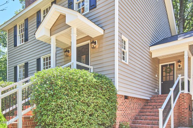 101 Bayoak Drive, Cary, NC 27513