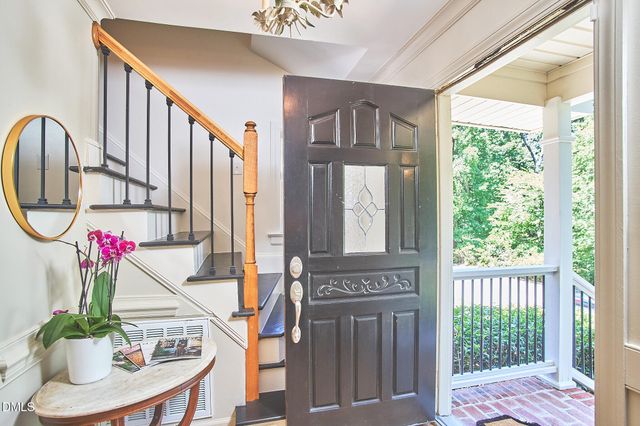 101 Bayoak Drive, Cary, NC 27513