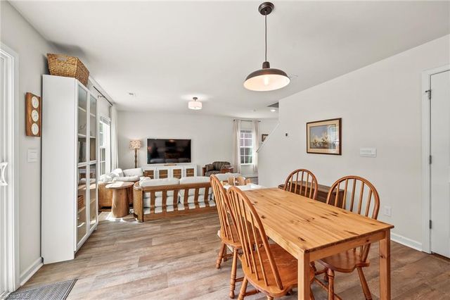 166 Carriage Cove Circle, Mocksville, NC 27028