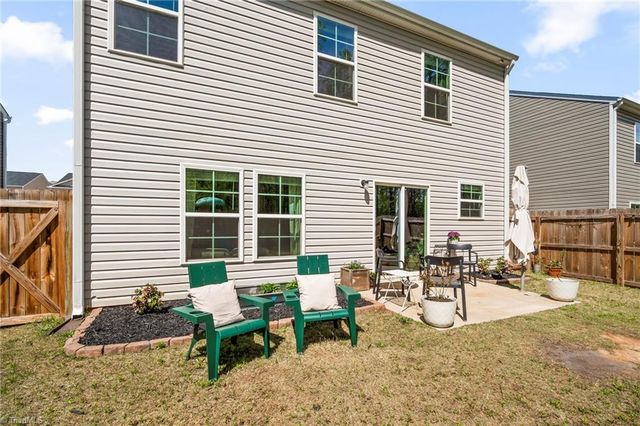 166 Carriage Cove Circle, Mocksville, NC 27028