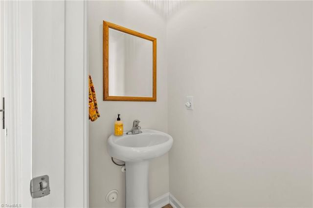 166 Carriage Cove Circle, Mocksville, NC 27028