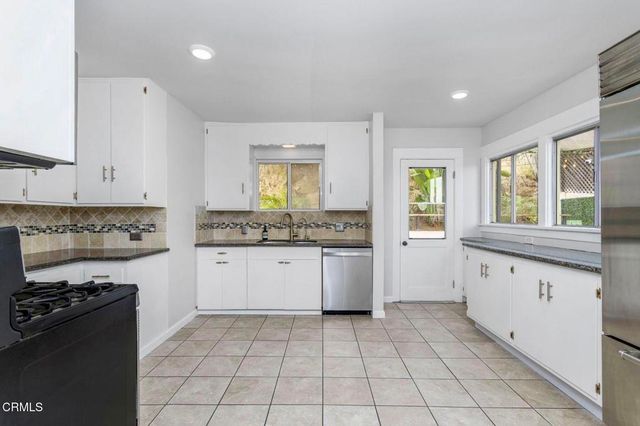 3928 Berenice Avenue, Los Angeles, CA 90031