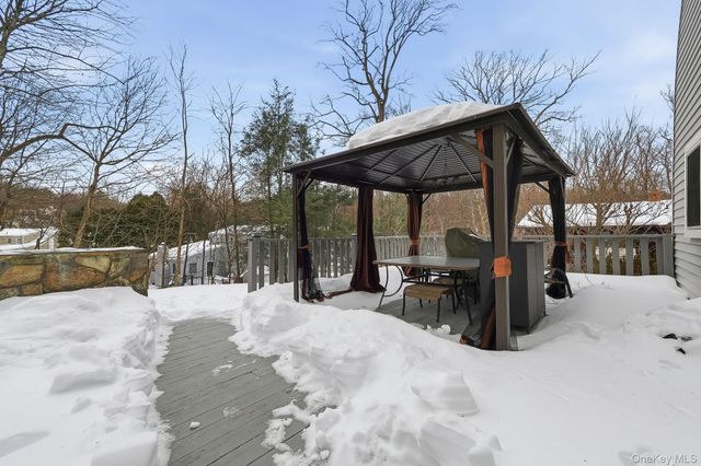 279 Millington Road, Cortlandt Manor, NY 10567