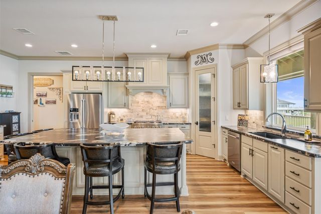 3721 Biscayne Beach Road, Crystal Beach, TX 77650