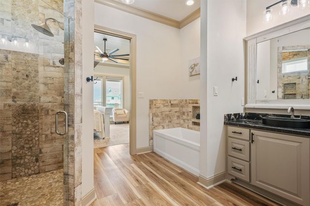 3721 Biscayne Beach Road, Crystal Beach, TX 77650