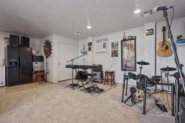 3721 Biscayne Beach Road, Crystal Beach, TX 77650