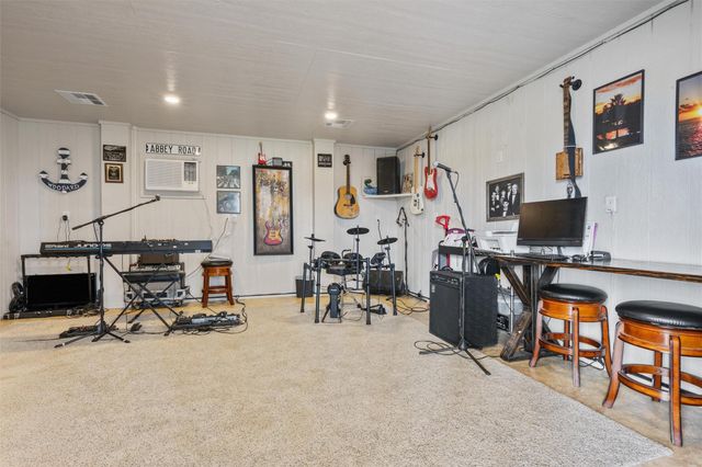 3721 Biscayne Beach Road, Crystal Beach, TX 77650