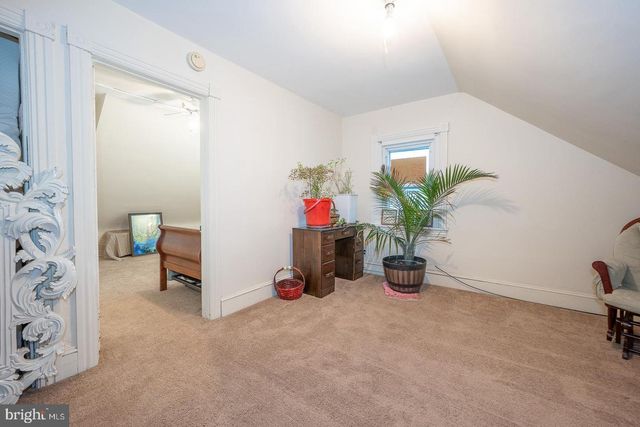 40 GROVE AVE, Devon, PA 19333