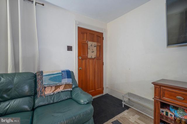 40 GROVE AVE, Devon, PA 19333