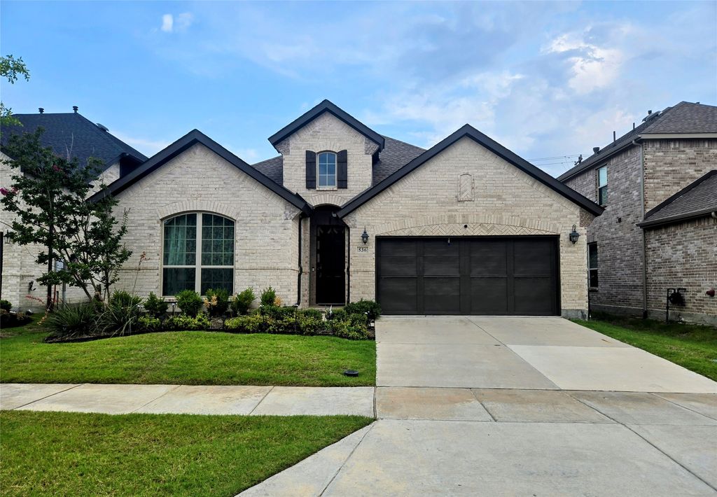 536 Cedarwood Street, Little Elm, TX 76227
