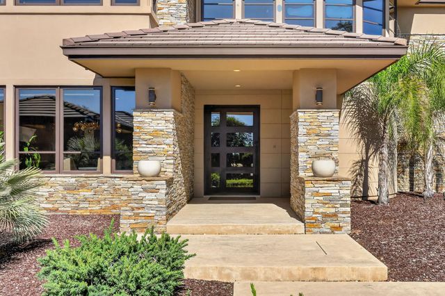 988 Villa Del Sol, El Dorado Hills, CA 95762