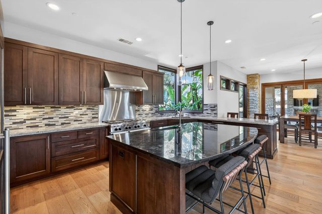 988 Villa Del Sol, El Dorado Hills, CA 95762