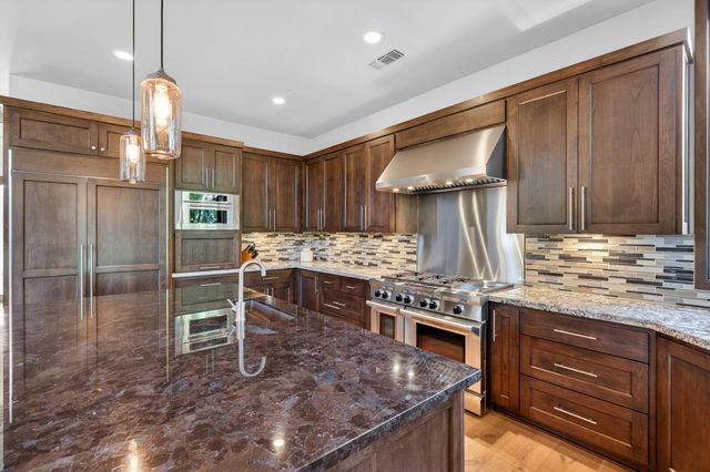 988 Villa Del Sol, El Dorado Hills, CA 95762