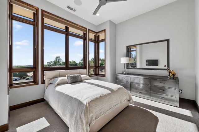 988 Villa Del Sol, El Dorado Hills, CA 95762