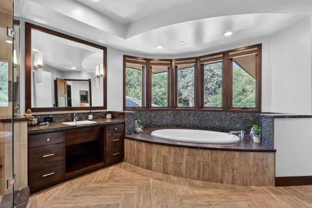 988 Villa Del Sol, El Dorado Hills, CA 95762