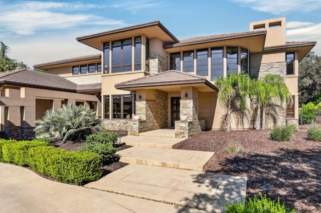 988 Villa Del Sol, El Dorado Hills, CA 95762